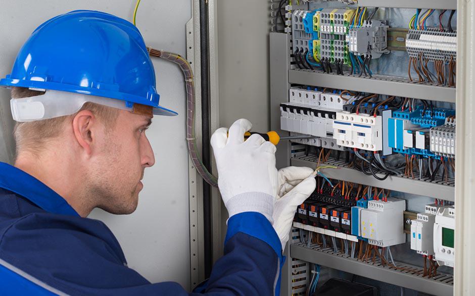taux horaire électricien Pantin